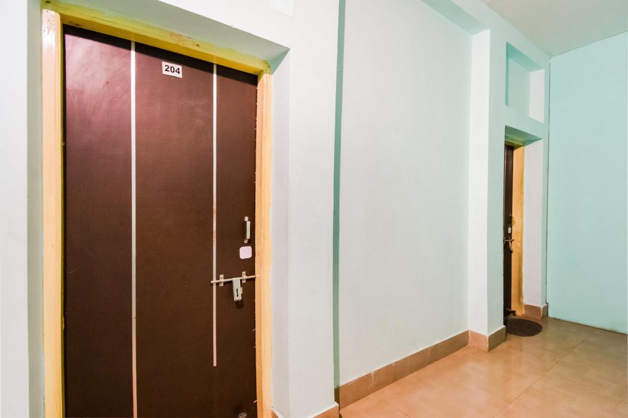 Hotel O Tm Delights Бхубанешвар Екстериор снимка